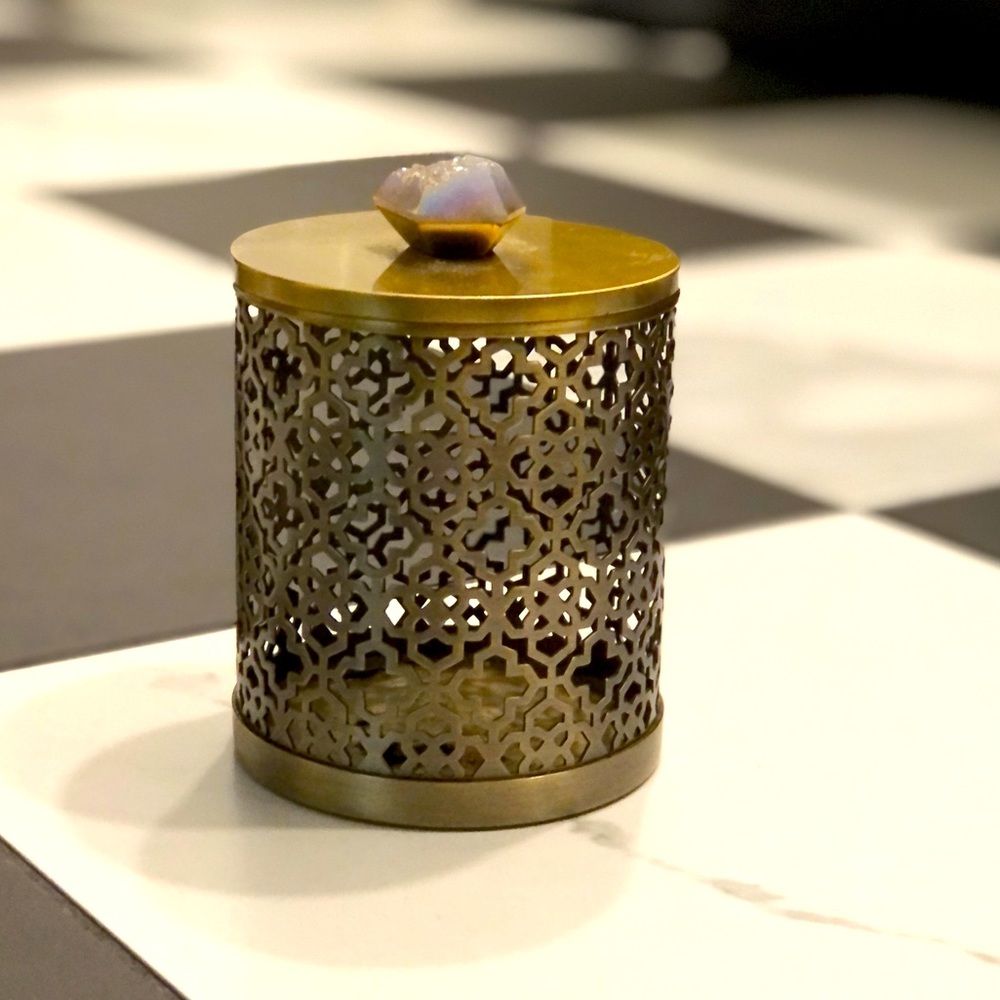 Kendra Scott Filigree candle holder